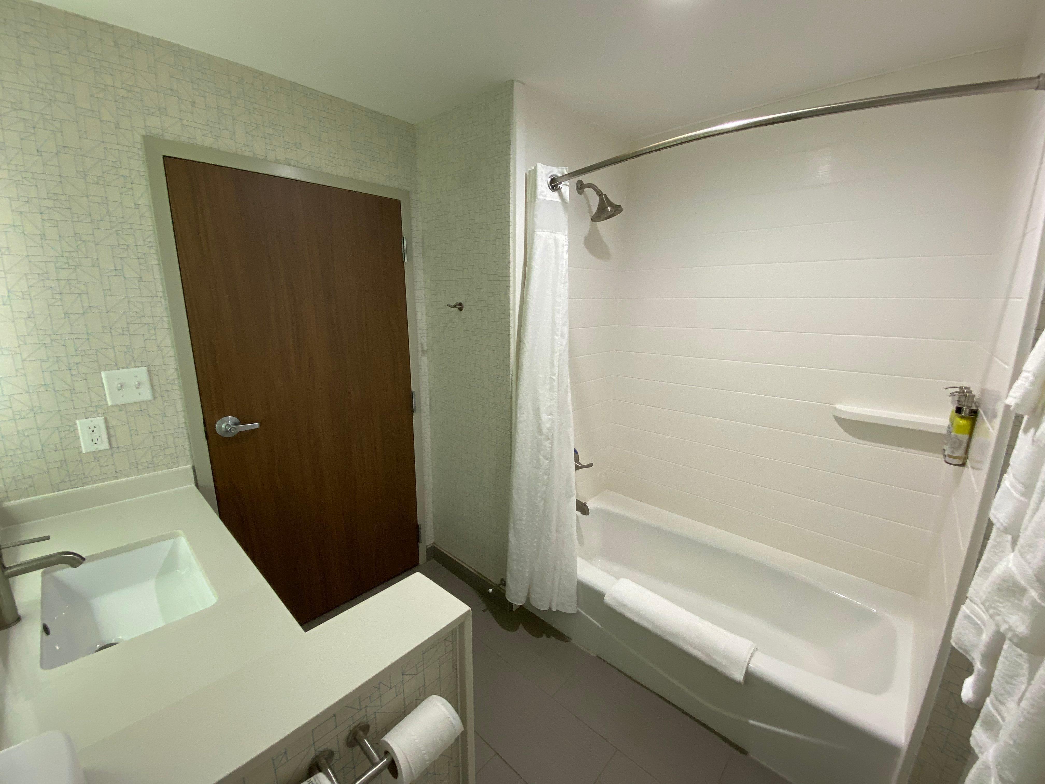 Holiday Inn Express & Suites Pineville-Alexandria Area Exterior foto